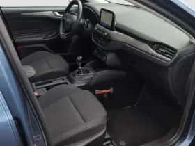 Ford Focus (2020) thumbnail 10