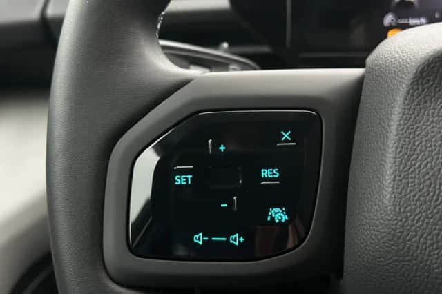Ford Explorer (2026) thumbnail 13