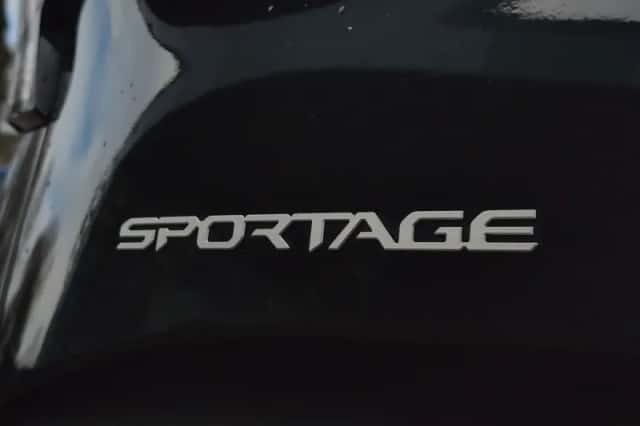 Kia Sportage (2022) thumbnail 20