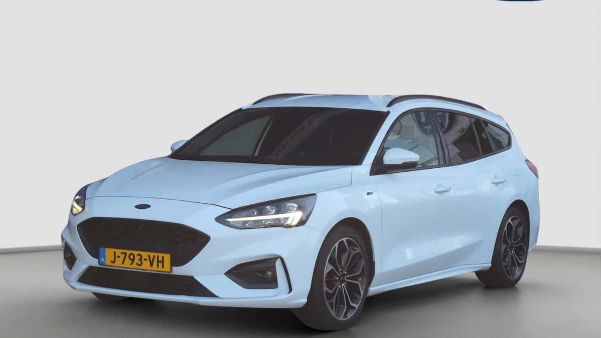 Ford Focus (2020) — foto 1