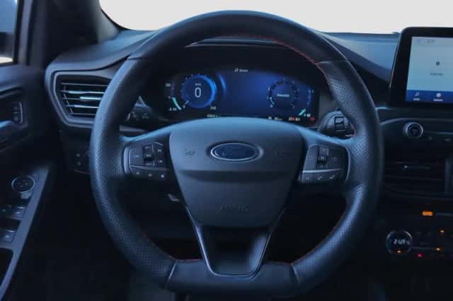 Ford Focus (2020) thumbnail 11