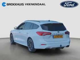 Ford Focus (2020) thumbnail 3