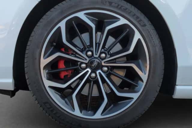 Ford Focus (2020) thumbnail 7