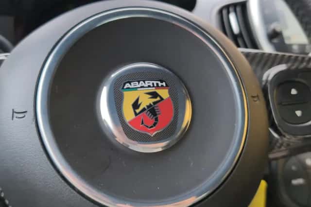 Fiat 500 (2019) thumbnail 15
