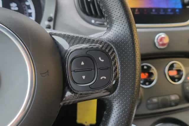 Fiat 500 (2019) thumbnail 19