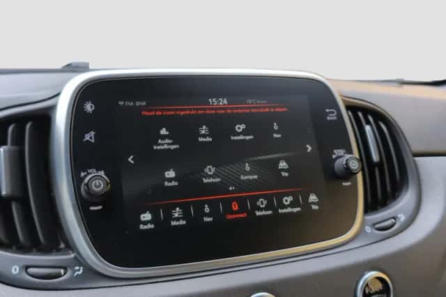 Fiat 500 (2019) thumbnail 32