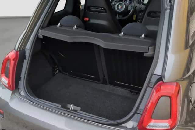 Fiat 500 (2019) thumbnail 35
