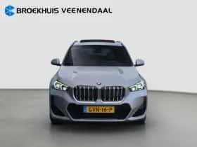 BMW X1 (2023) thumbnail 4