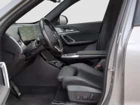 BMW X1 (2023) thumbnail 9