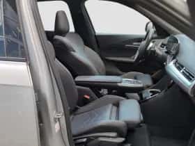 BMW X1 (2023) thumbnail 10