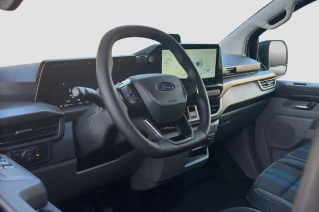 Ford Transit Custom (2026) thumbnail 2