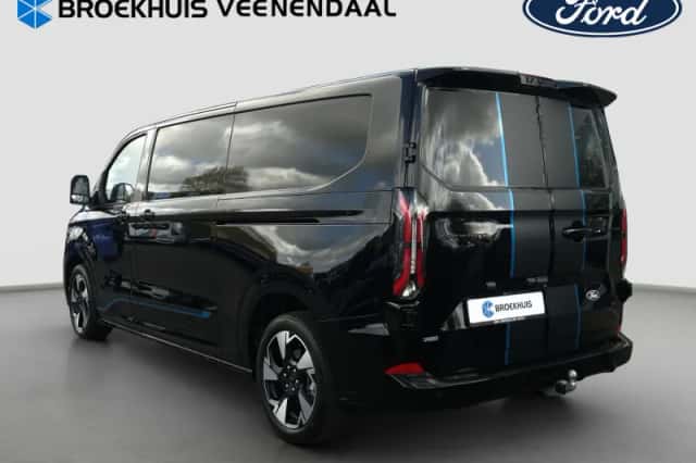 Ford Transit Custom (2026) thumbnail 3