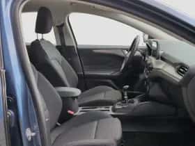 Ford Focus (2020) thumbnail 8