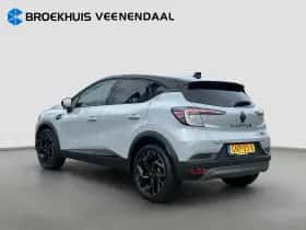 Renault Captur (2024) thumbnail 3