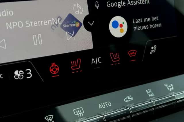 Renault Captur (2024) thumbnail 24
