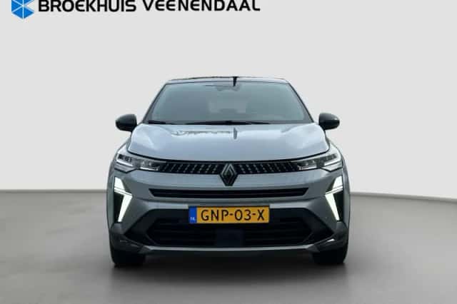 Renault Captur (2024) thumbnail 4