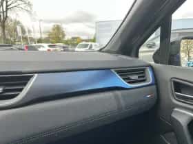 Renault Captur (2024) thumbnail 32