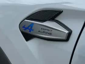 Renault Captur (2024) thumbnail 35