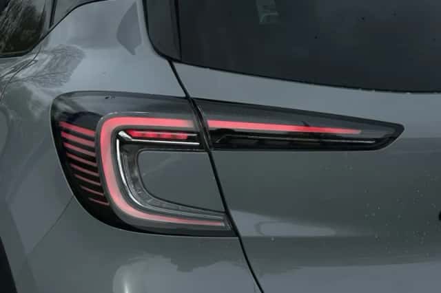 Renault Captur (2024) thumbnail 36