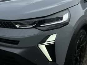 Renault Captur (2024) thumbnail 37