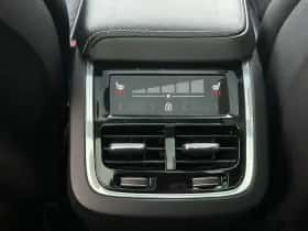 Volvo XC60 (2017) thumbnail 26