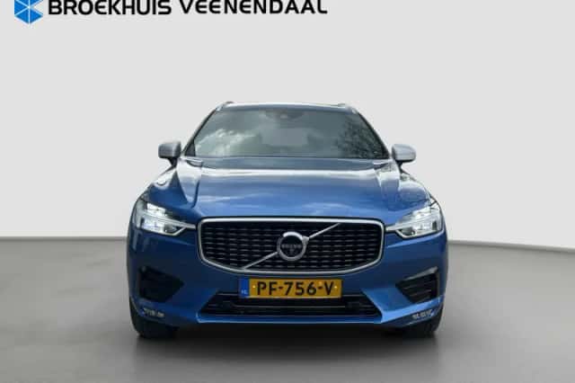 Volvo XC60 (2017) thumbnail 4