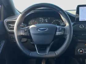 Ford Focus (2022) thumbnail 11
