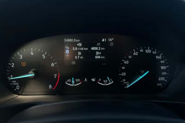 Ford Focus (2022) thumbnail 12