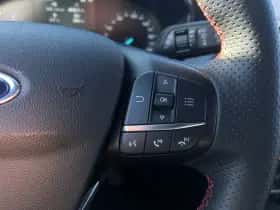 Ford Focus (2022) thumbnail 16