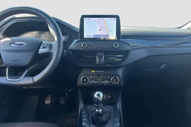 Ford Focus (2022) thumbnail 22