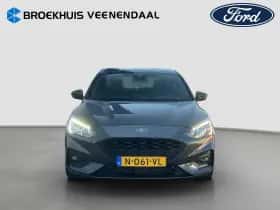 Ford Focus (2022) thumbnail 4