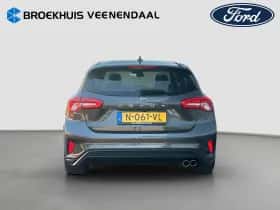 Ford Focus (2022) thumbnail 5