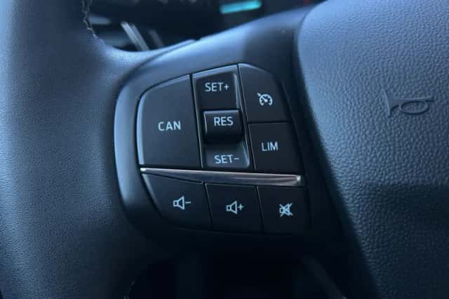 Ford Fiesta (2021) thumbnail 15