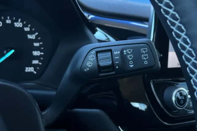 Ford Fiesta (2021) thumbnail 18