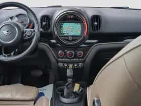 MINI Countryman (2019) thumbnail 21