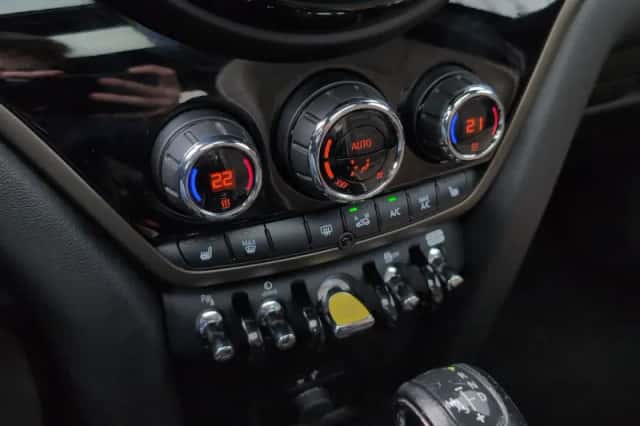 MINI Countryman (2019) thumbnail 22