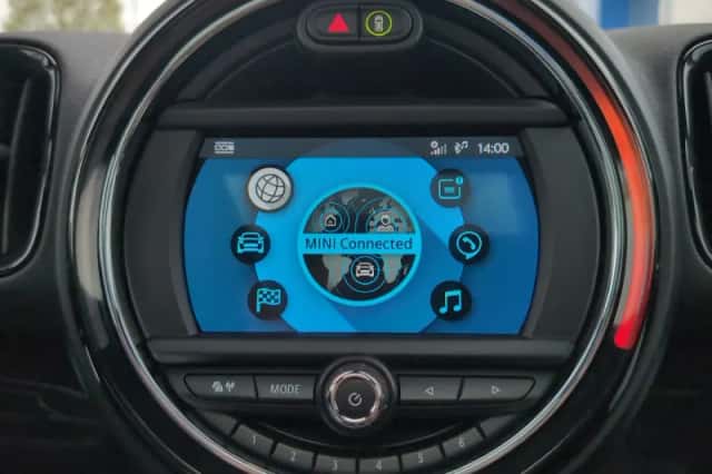 MINI Countryman (2019) thumbnail 26