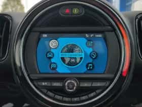 MINI Countryman (2019) thumbnail 26
