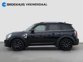 MINI Countryman (2019) thumbnail 6