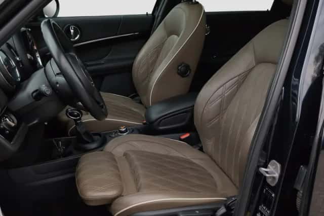 MINI Countryman (2019) thumbnail 9