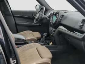 MINI Countryman (2019) thumbnail 10