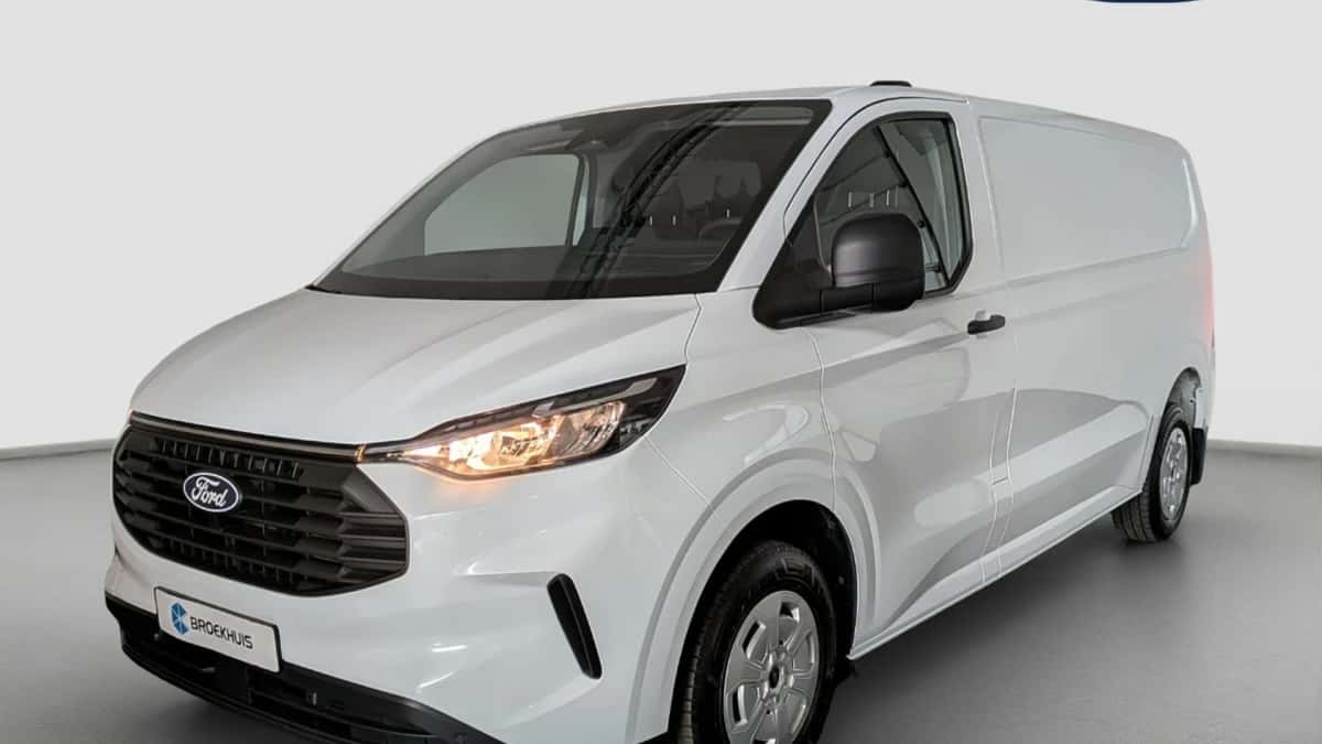 Ford Transit Custom (2024) — foto 1