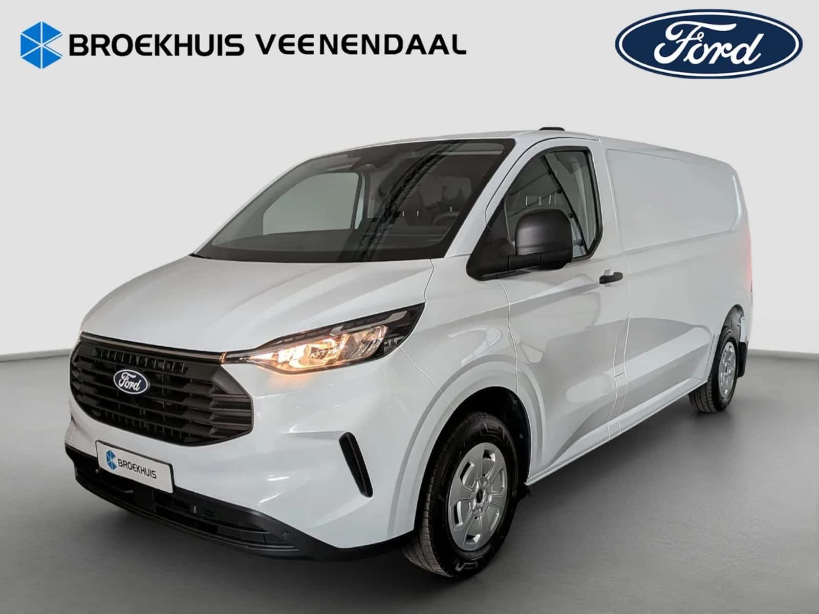 Ford Transit Custom (2024) — foto 1