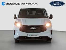 Ford Transit Custom (2024) thumbnail 4
