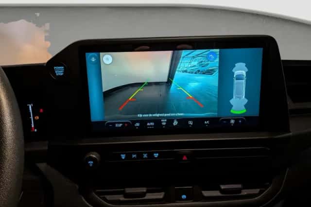 Ford Transit Custom (2024) thumbnail 8