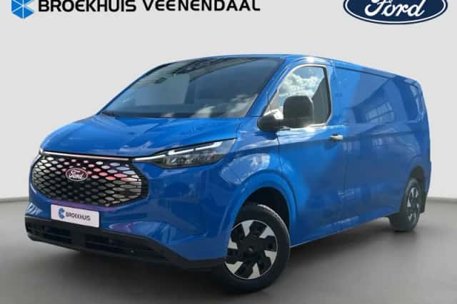Ford E-Transit Custom (2026) thumbnail 1