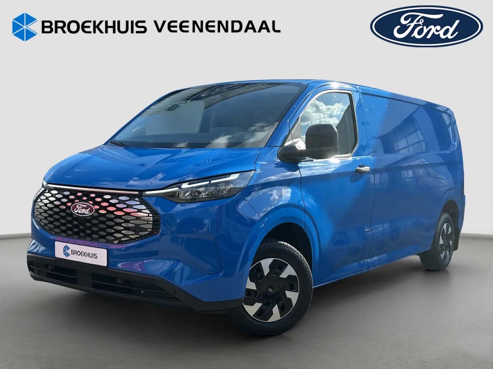 Ford E-Transit Custom (2026) — foto 1