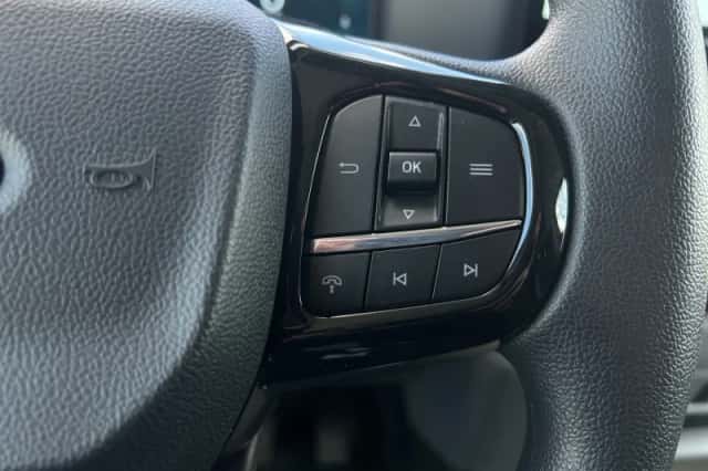 Ford E-Transit Custom (2026) thumbnail 13
