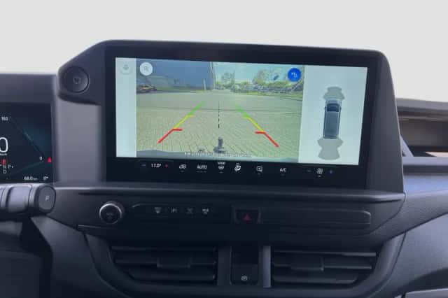 Ford E-Transit Custom (2026) thumbnail 23