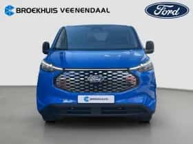 Ford E-Transit Custom (2026) thumbnail 4